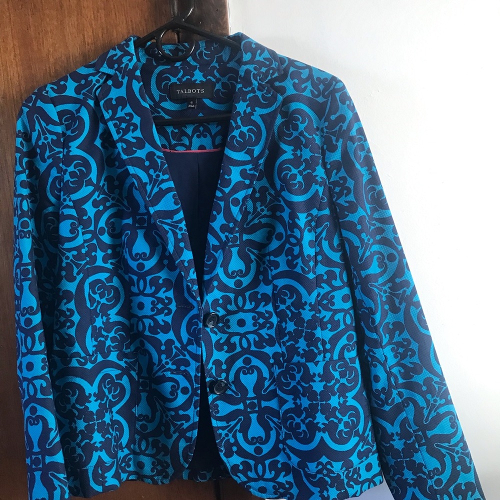 Womens size 6 Turquoise/Navy blue paisley blazer
